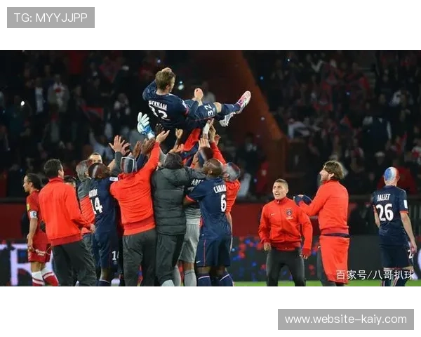 法甲球场减少塑料使用，可持续运营成趋势